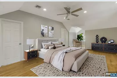 24 Sunderland Avenue, Rutherford, NJ 07070 - Photo 19