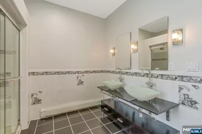 24 Sunderland Avenue, Rutherford, NJ 07070 - Photo 23