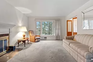 51 Black Oak Ln, Mahwah, NJ 07430 - Photo 3