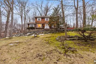 51 Black Oak Ln, Mahwah, NJ 07430 - Photo 1