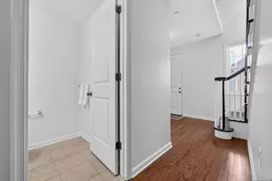 25 Roosevelt Dr, Wood Ridge, NJ 07075 - Photo 11