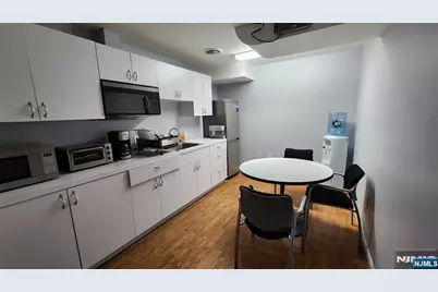 400 Route 46 2nd Floor #2nd floor, South Hackensack Township, NJ 07606 - Photo 9