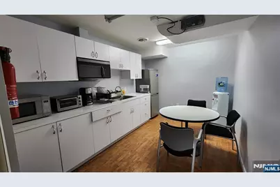 400 Route 46 2nd Floor #2nd floor, South Hackensack Township, NJ 07606 - Photo 13