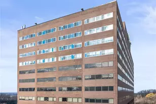 2 Executive Dr 915, Fort Lee, NJ 07024 - Photo 1