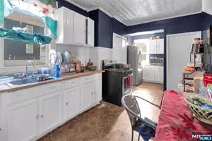 125 Berkshire Pl, Irvington, NJ 07111 - Photo 5