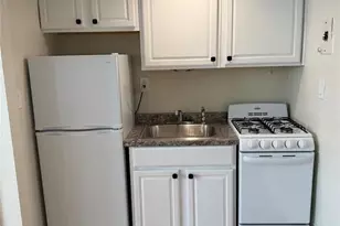 140 Hastings Ave A, Rutherford, NJ 07070 - Photo 5