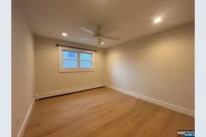 26 Delia Boulevard 1 #1, Palisades Park, NJ 07650 - Photo 11