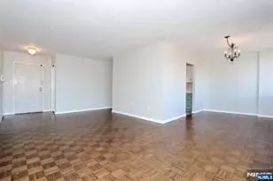 160 Overlook Ave 18D, Hackensack, NJ 07601 - Photo 7