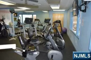 246 Mountain View Dr 246, Mahwah, NJ 07430 - Photo 17