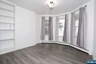 68 Mohawk Avenue 1st Fl #1st Fl, Hawthorne, NJ 07506 - Photo 11