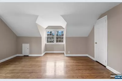 182 Woodland Avenue 2 #2, Verona, NJ 07044 - Photo 7