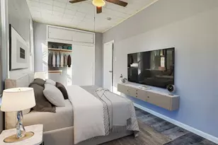 640 Chase Ave 2nd Fl, Lyndhurst Township, NJ 07071 - Photo 5