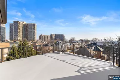 690 Palisade, Cliffside Park, NJ 07010 - Photo 19