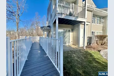 1023 Castle Road, Mahwah, NJ 07430 - Photo 3