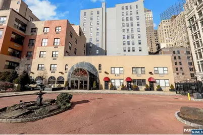 111 Mulberry 3T #3T, Newark, NJ 07102 - Photo 1