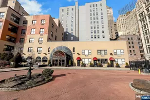 111 Mulberry 3T, Newark, NJ 07102 - Photo 1