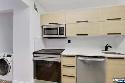 111 Mulberry 3T #3T, Newark, NJ 07102 - Photo 17