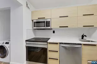 111 Mulberry 3T, Newark, NJ 07102 - Photo 17