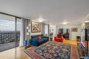 300 Winston 2922, Cliffside Park, NJ 07010 - Photo 7