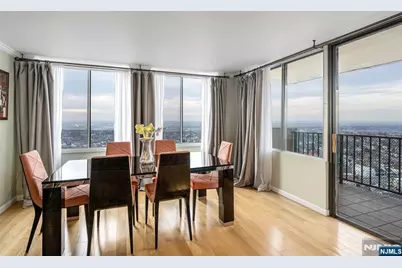 300 Winston 2922 #2922, Cliffside Park, NJ 07010 - Photo 9