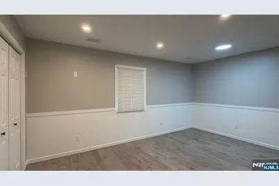 212 Lozier Terrace, River Edge, NJ 07661 - Photo 15