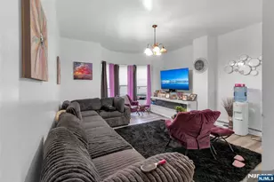 25 Oak St, Paterson, NJ 07501 - Photo 3