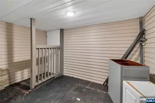 25 Oak St, Paterson, NJ 07501 - Photo 21