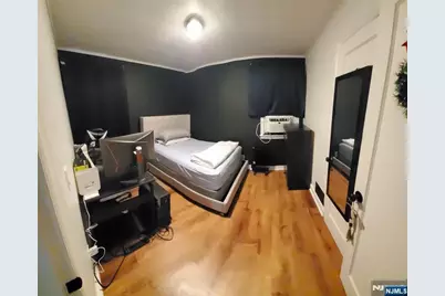 38 6th 2 #2, Passaic, NJ 07055 - Photo 3