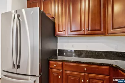 7400 River Road 317 #317, North Bergen, NJ 07047 - Photo 5