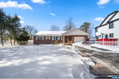 219 Farview Avenue, Paramus, NJ 07652 - Photo 29