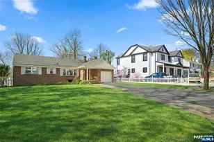 219 Farview Ave, Paramus, NJ 07652 - Photo 27