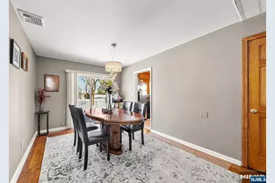 219 Farview Avenue, Paramus, NJ 07652 - Photo 5