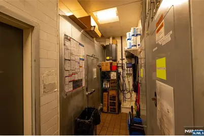 84 N State Rt 17, East Rutherford, NJ 07073 - Photo 19