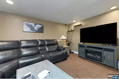 93 Richmond Street, Lodi, NJ 07644 - Photo 39