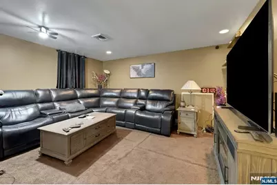 93 Richmond Street, Lodi, NJ 07644 - Photo 37