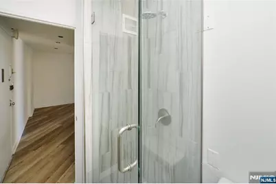 7002 Boulevard East 21B #21B, Guttenberg, NJ 07093 - Photo 15