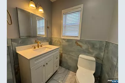 243 Hamilton Place 2 #2, Hackensack, NJ 07601 - Photo 7