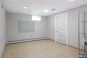 181 Allen St, Hackensack, NJ 07601 - Photo 17