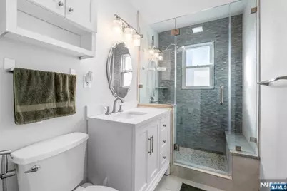 100 Pierson Miller Drive F32 #F32, Pompton Lakes, NJ 07442 - Photo 21