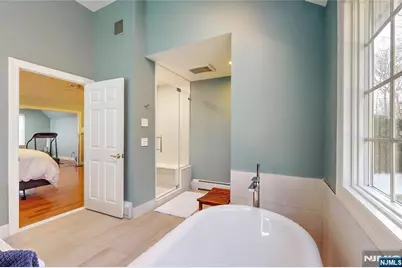 10 Hope Street, Montvale, NJ 07645 - Photo 25