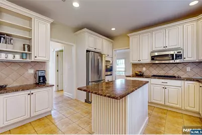 10 Hope Street, Montvale, NJ 07645 - Photo 7