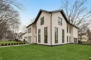 648 Falmouth Ave, Paramus, NJ 07652 - Photo 45