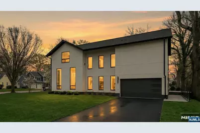 648 Falmouth Avenue, Paramus, NJ 07652 - Photo 3