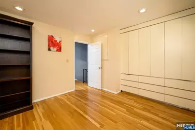 624 West Drive, Paramus, NJ 07652 - Photo 15