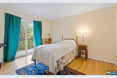 39 Harrison 8 #8, Montclair, NJ 07042 - Photo 11