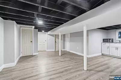 288 William, East Orange, NJ 07017 - Photo 35