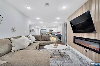 225 9th Street, Newark, NJ 07103 - Photo 23