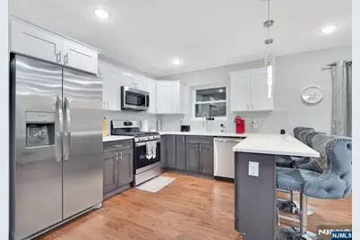 225 9th Street, Newark, NJ 07103 - Photo 21