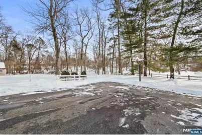 2 Overbrook Place, Hillsdale, NJ 07642 - Photo 35