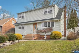 132 Linden Rd, Wayne, NJ 07470 - Photo 3